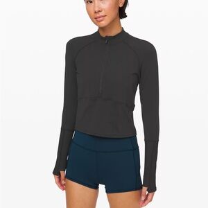Lululemon cropped half zip long sleeve W size 8